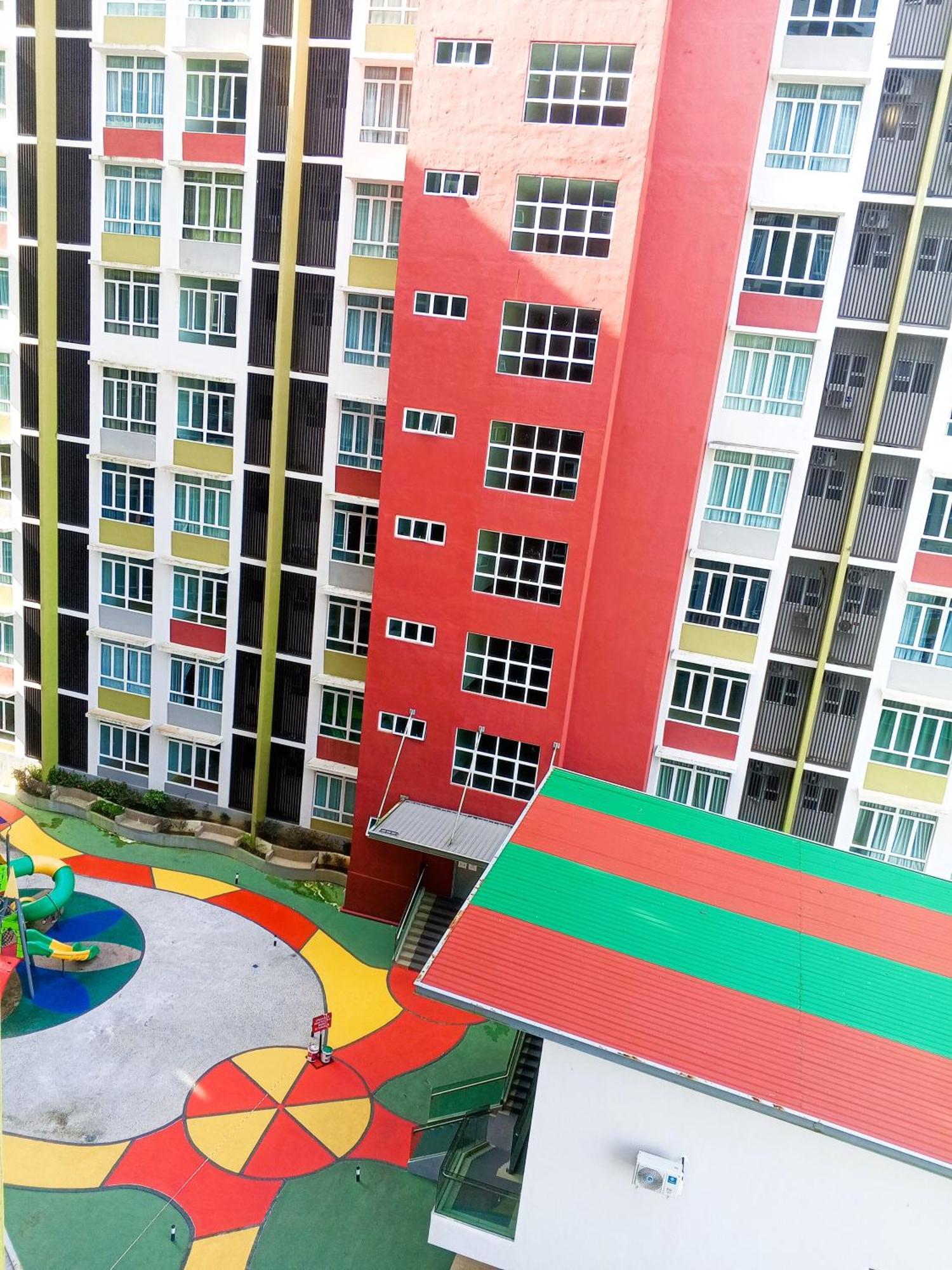 Apartment Sinar Violet