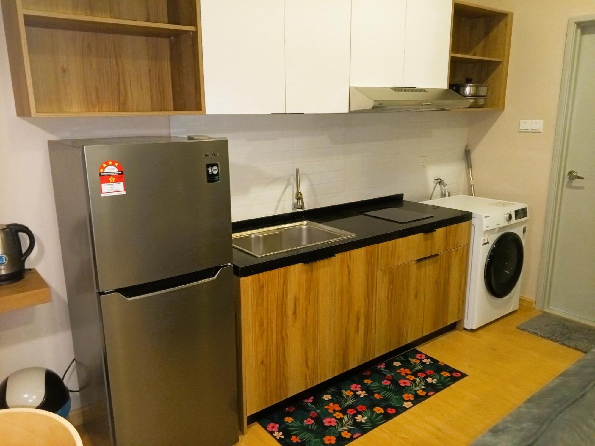 Sinar Violet Apartment *