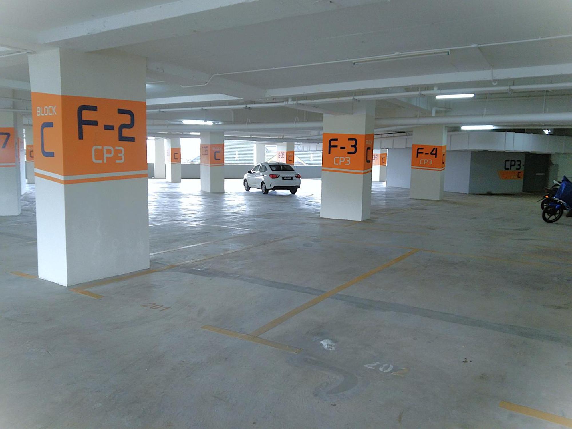 Sinar Violet Apartment